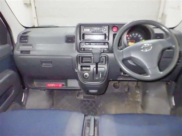TOYOTA PIXIS VAN