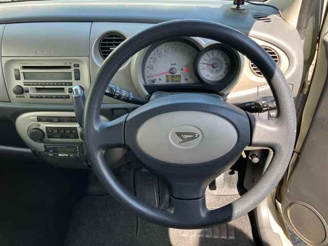 DAIHATSU MOVE LATTE