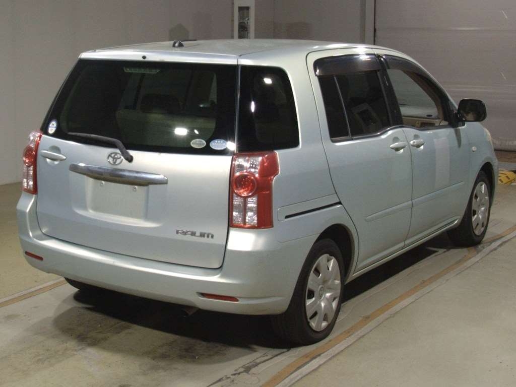 TOYOTA RAUM