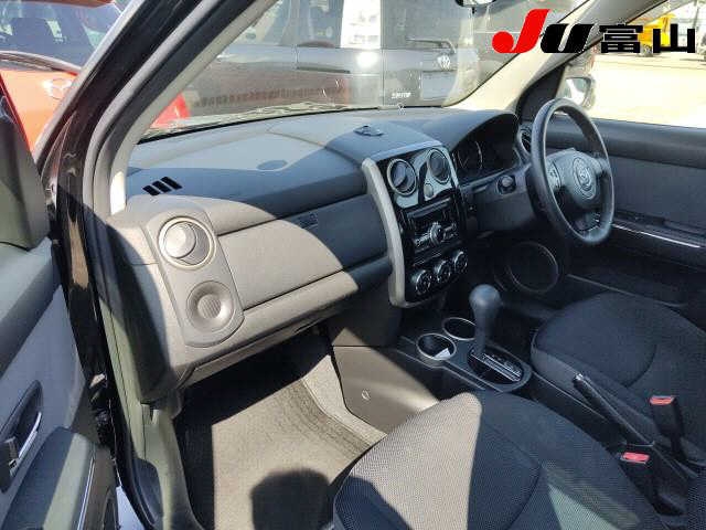 MAZDA VERISA