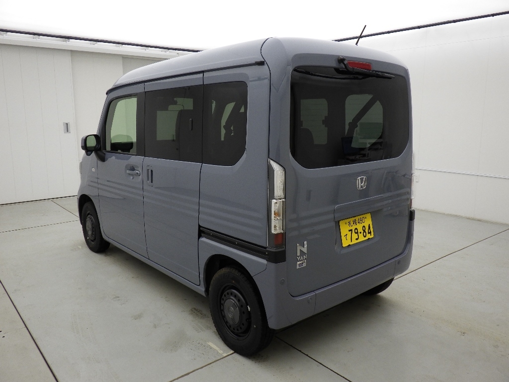 HONDA N-VAN