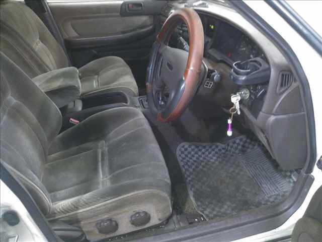 TOYOTA CRESTA