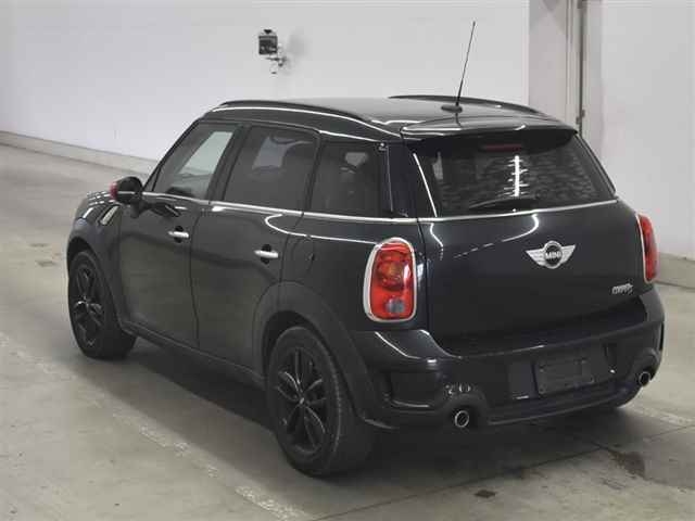 MINI CROSSOVER
