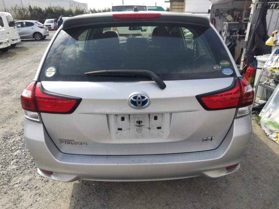TOYOTA COROLLA FIELDER