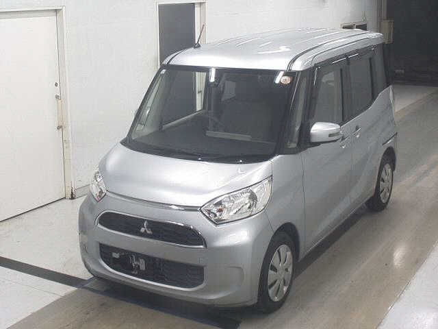 MITSUBISHI EK SPACE
