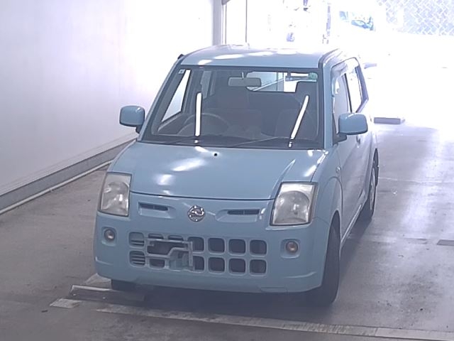 NISSAN PINO