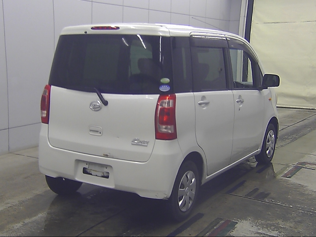 DAIHATSU TANTO EXE