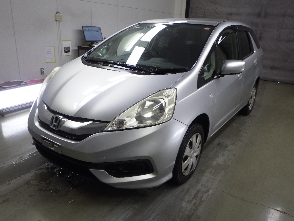 HONDA FIT SHUTTLE