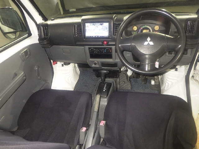 MITSUBISHI MINICAB MIEV