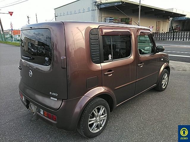 NISSAN CUBE
