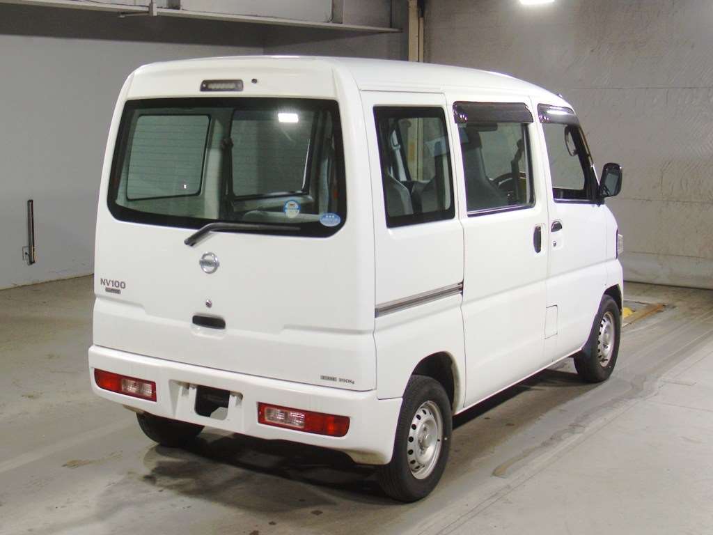 NISSAN NV100 CLIPPER