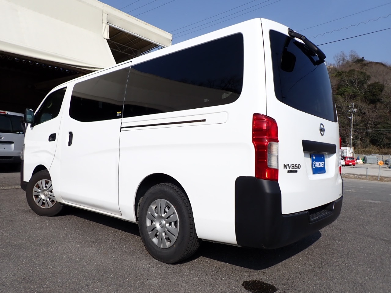 NISSAN NV350 CARAVAN