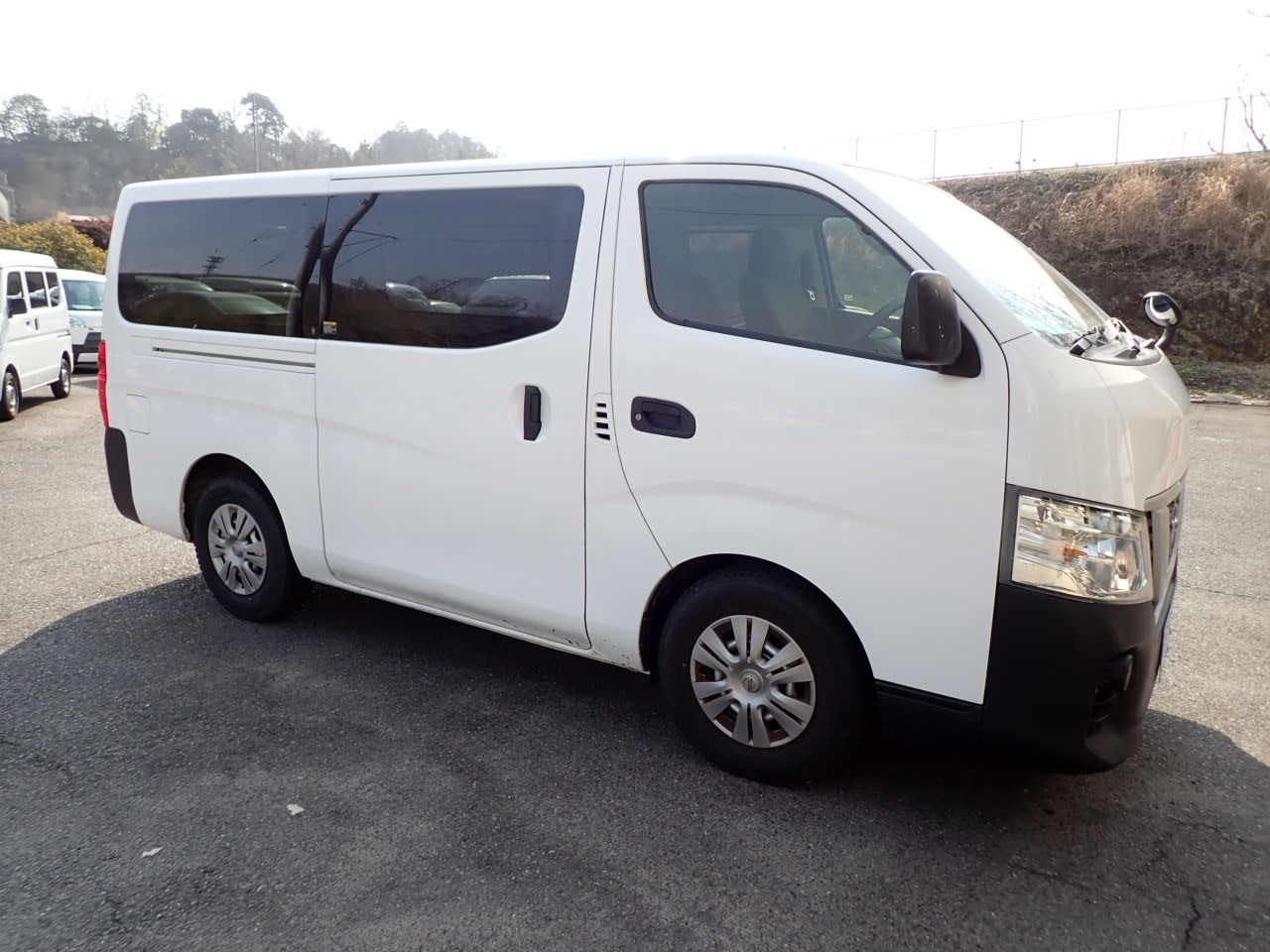 NISSAN NV350 CARAVAN
