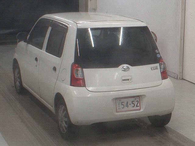 DAIHATSU ESSE