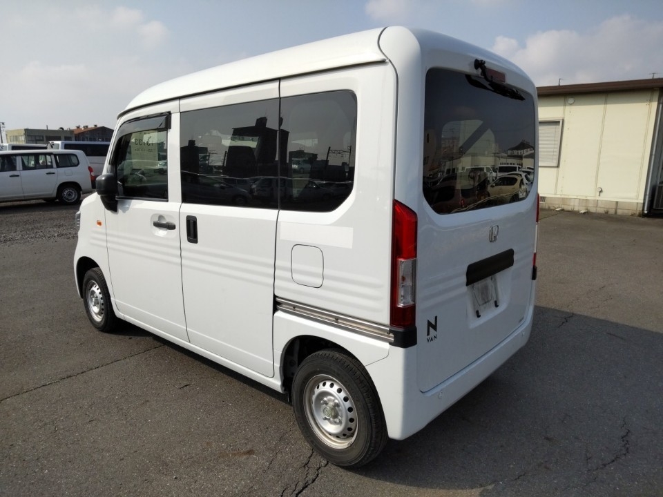 HONDA N-VAN