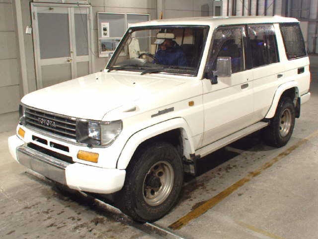 TOYOTA LAND CRUISER PRADO