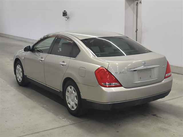 NISSAN TEANA