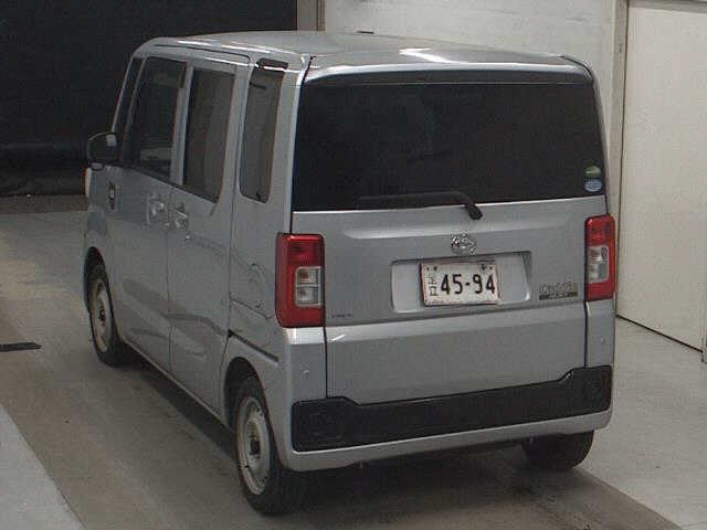 DAIHATSU HIJET CADDIE