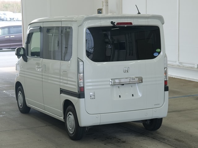 HONDA N-VAN