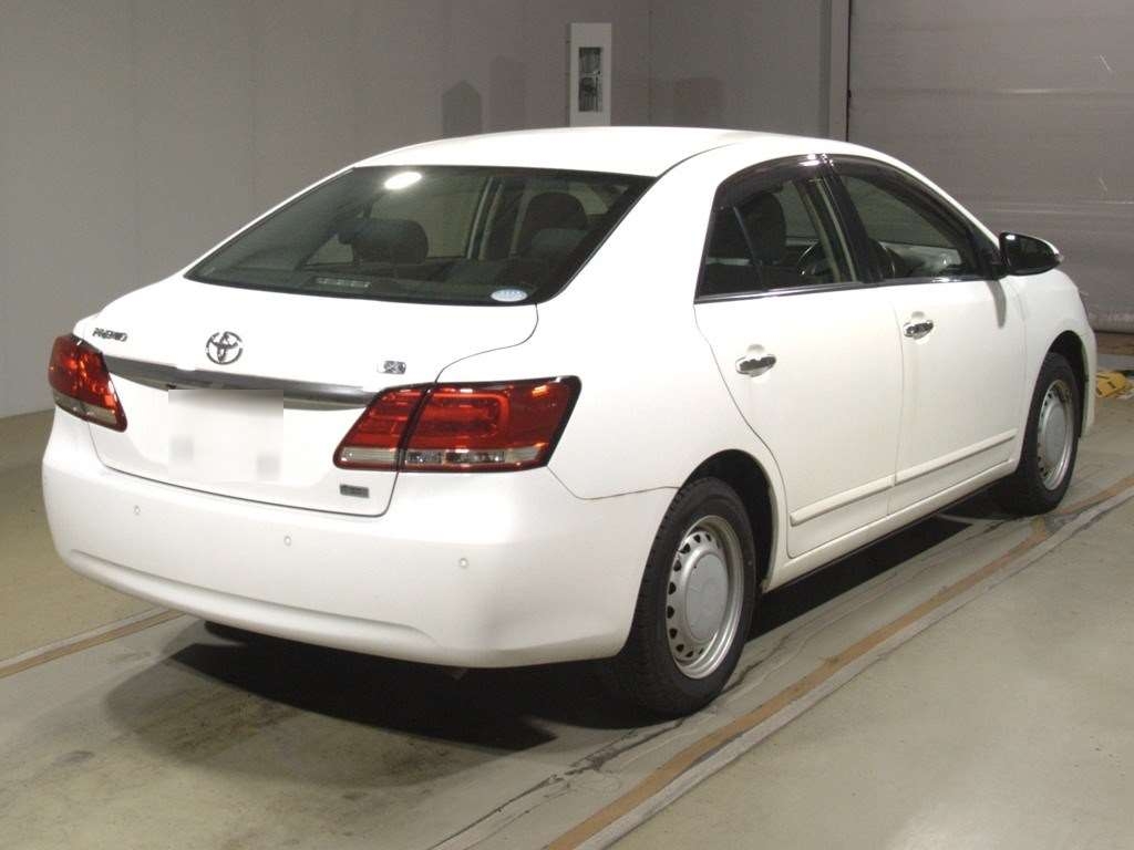 TOYOTA PREMIO