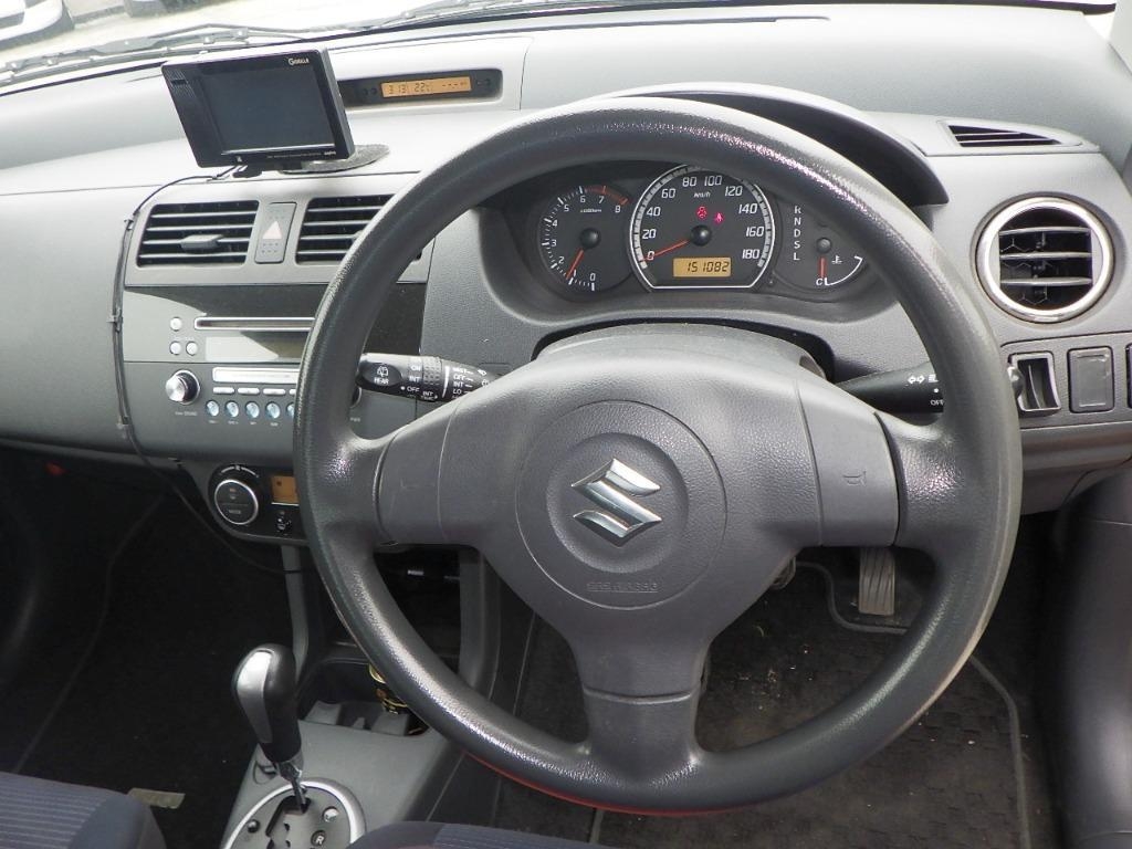 SUZUKI SWIFT