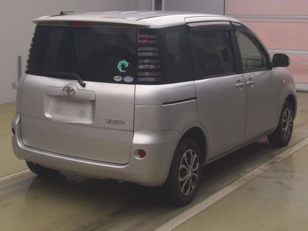 TOYOTA SIENTA