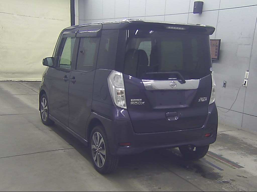 NISSAN DAYZ ROOX