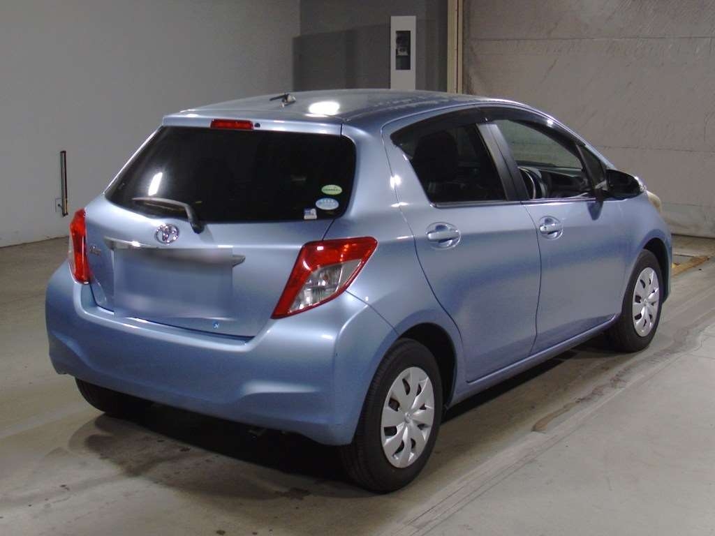 TOYOTA VITZ