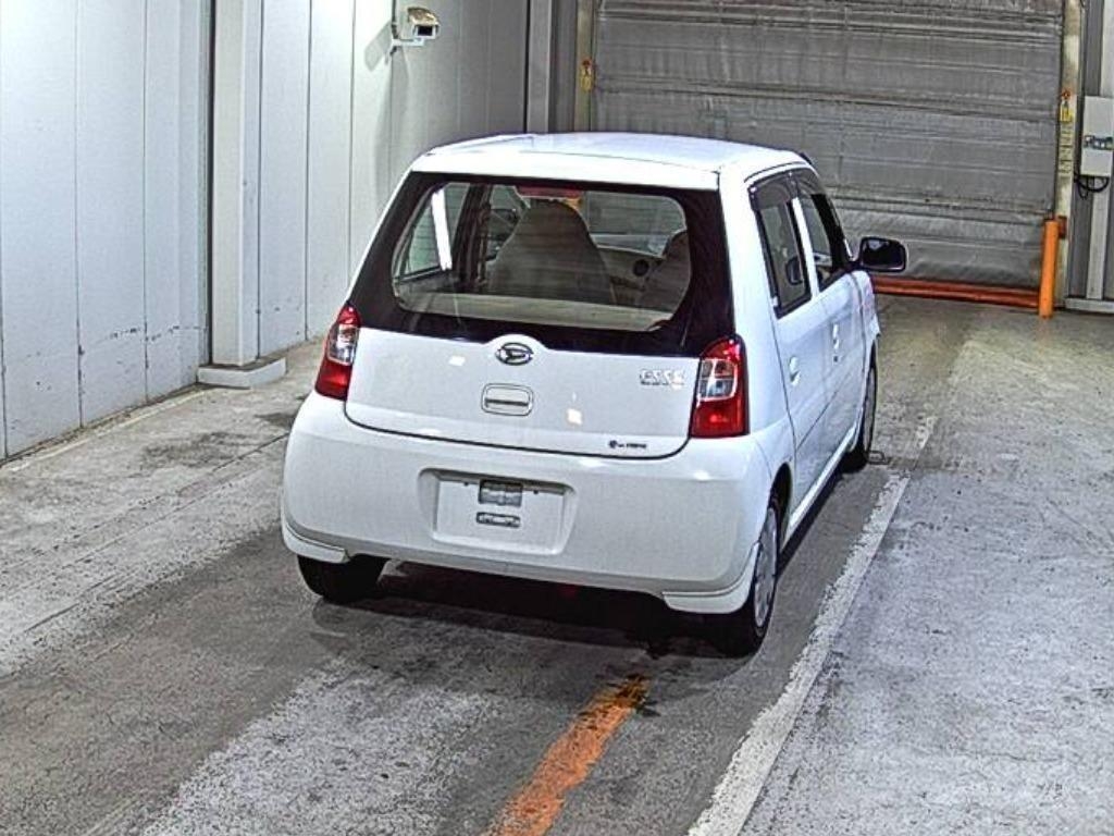 DAIHATSU ESSE