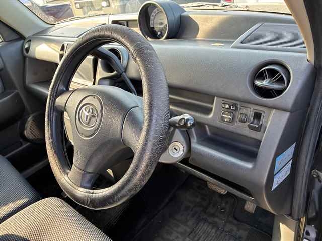 TOYOTA BB
