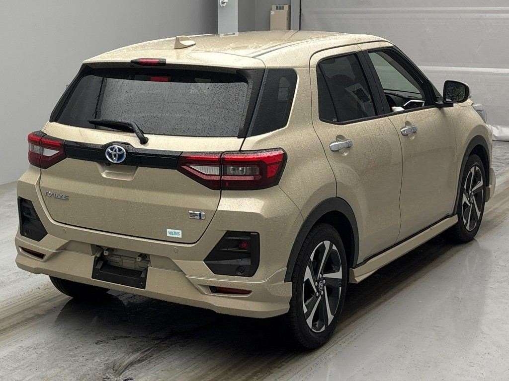 TOYOTA RAIZE