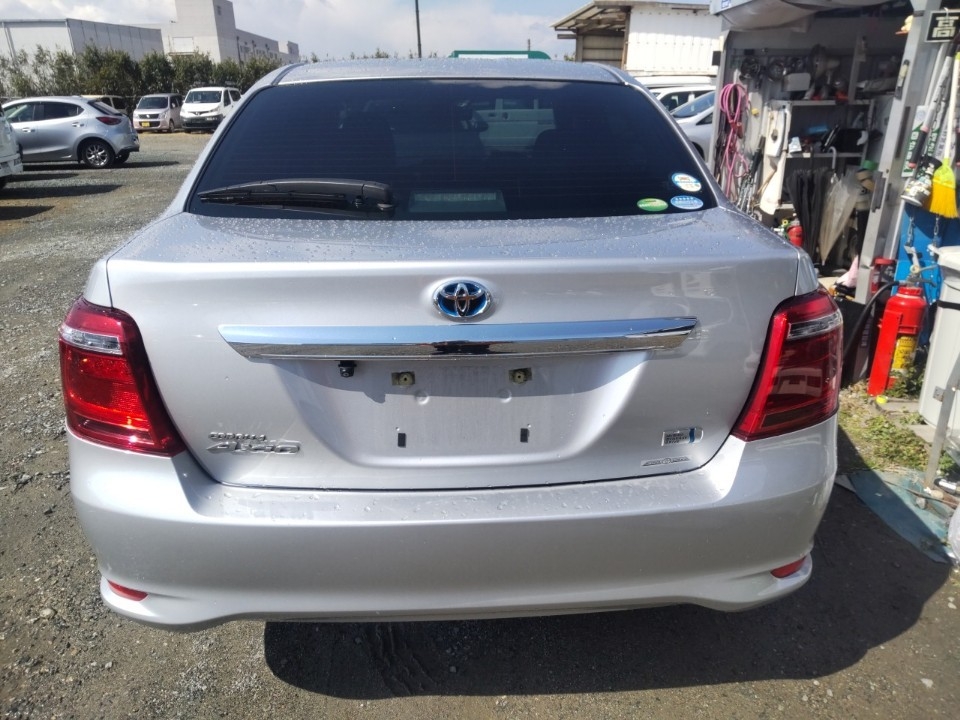 TOYOTA COROLLA AXIO