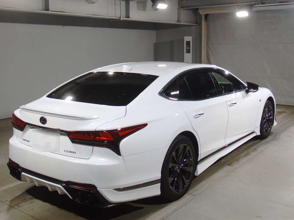 LEXUS LS500