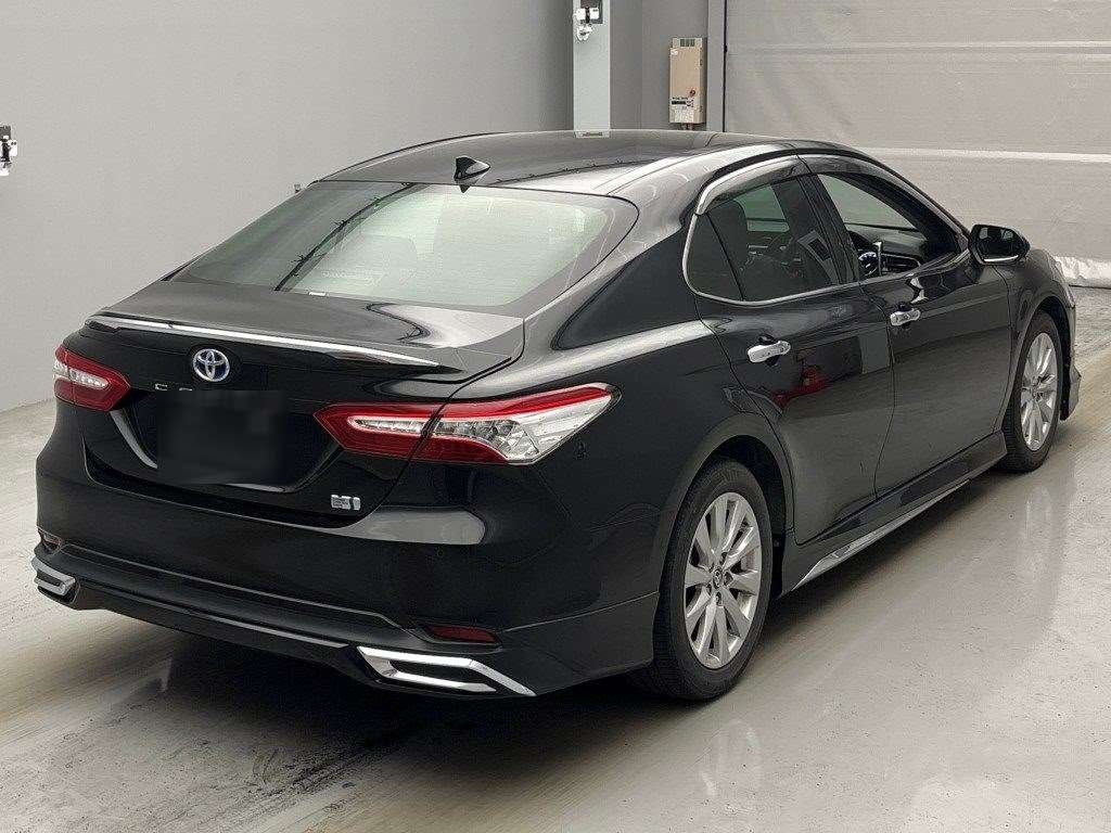 TOYOTA CAMRY