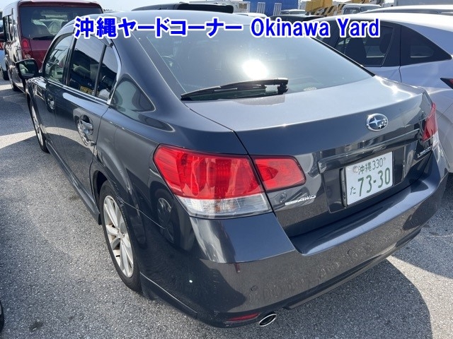 SUBARU LEGACY B4