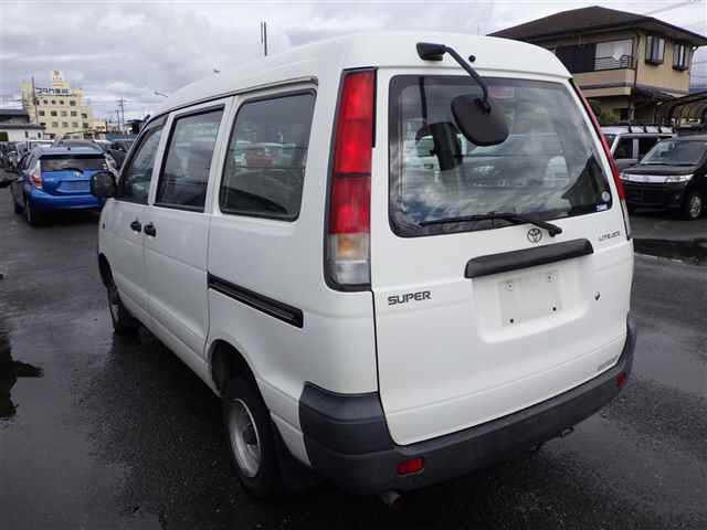 TOYOTA LITE ACE