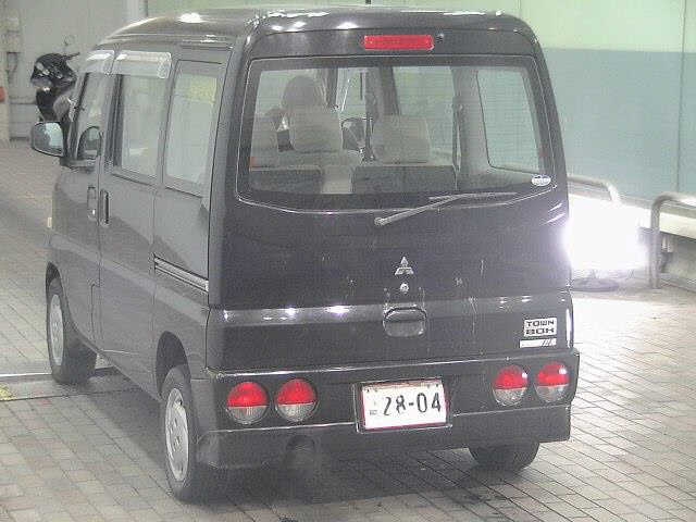 MITSUBISHI TOWN BOX