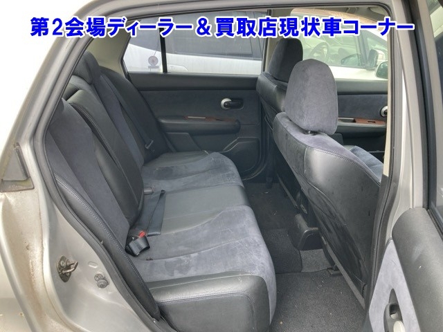 NISSAN TIIDA LATIO