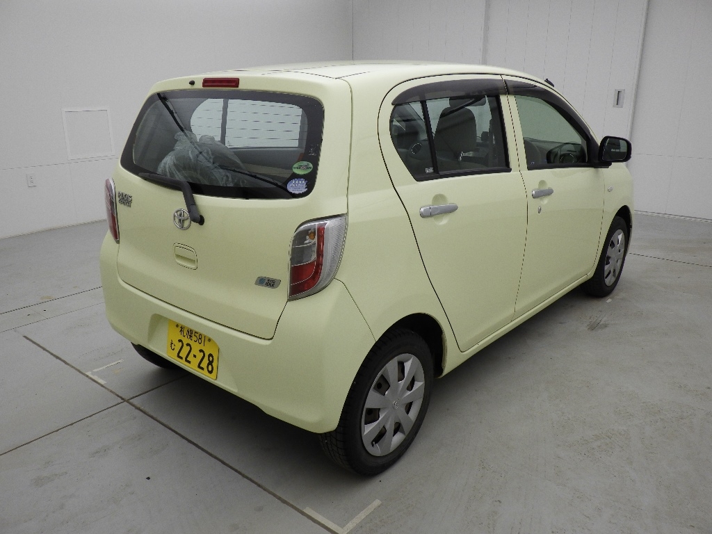 TOYOTA PIXIS EPOCH
