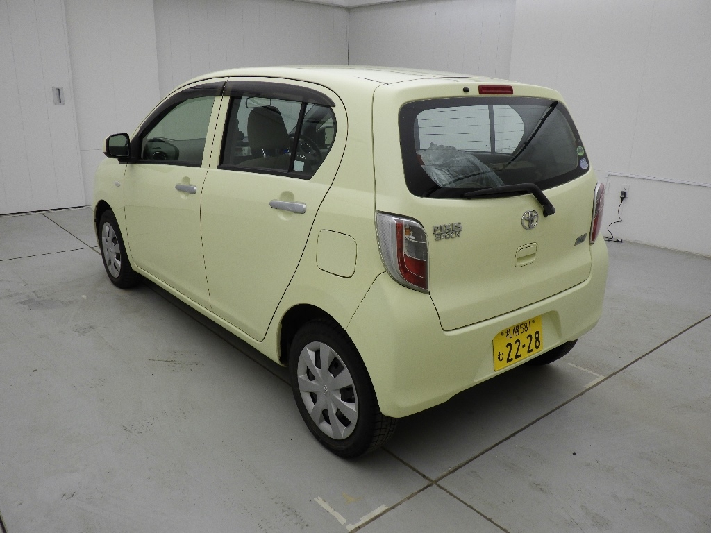 TOYOTA PIXIS EPOCH