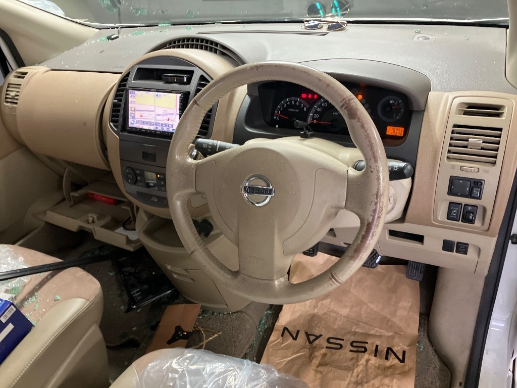 NISSAN LAFESTA