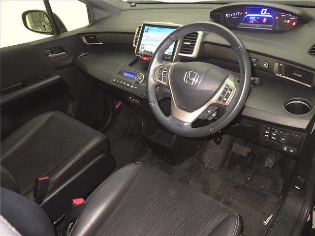 HONDA FREED SPIKE