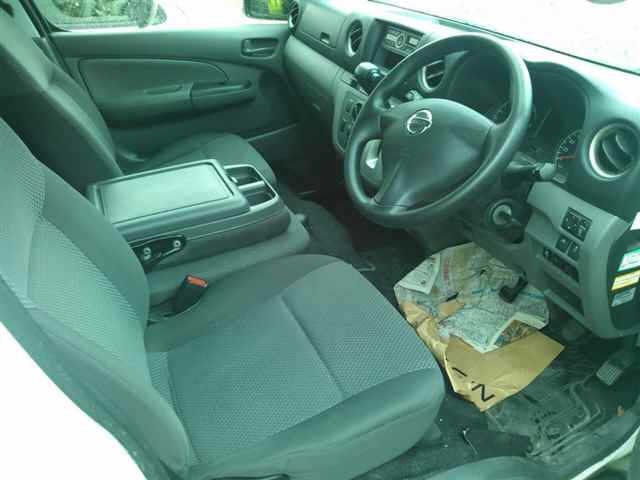 NISSAN NV350 CARAVAN