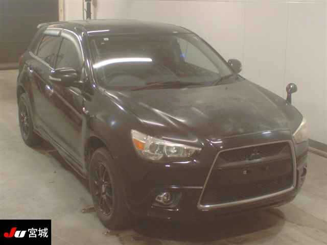 MITSUBISHI RVR