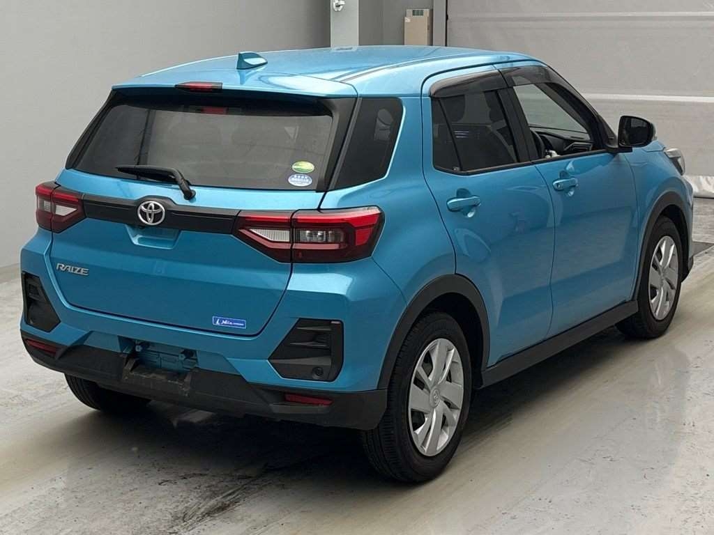TOYOTA RAIZE