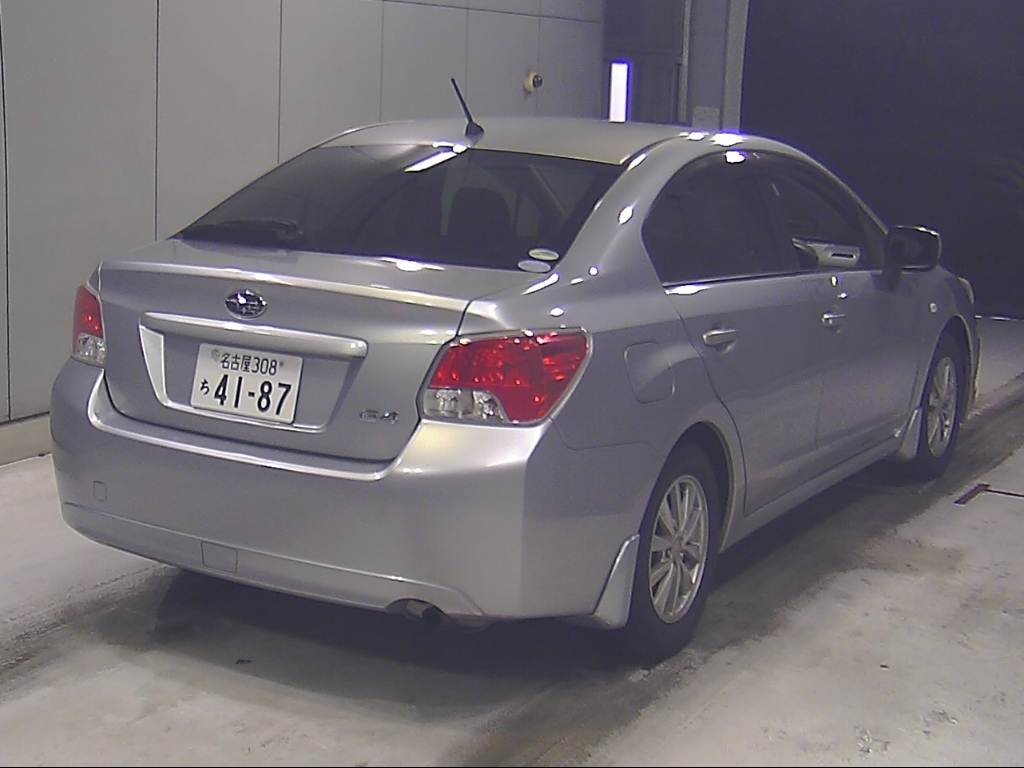 SUBARU IMPREZA