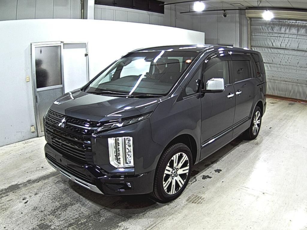 MITSUBISHI DELICA D:5