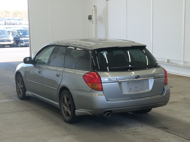 SUBARU LEGACY