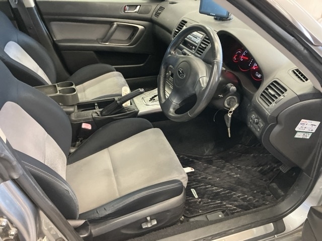 SUBARU LEGACY