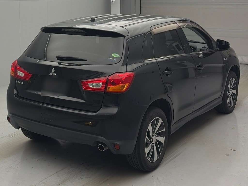 MITSUBISHI RVR